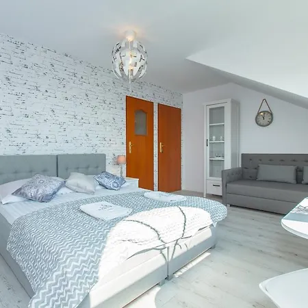 홈스테이 Riwiera