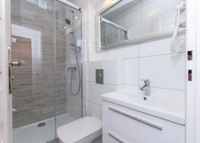 Riwiera * 库瑞尼卡慕斯卡