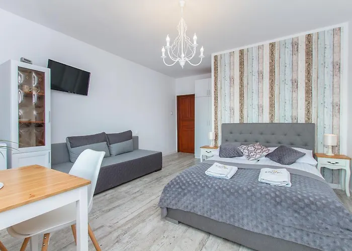 Riwiera 库瑞尼卡慕斯卡