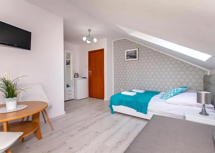 Riwiera 库瑞尼卡慕斯卡